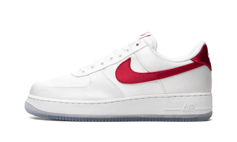 Nike AIR FORCE 1 LO ’07 “Satin White Varsity Red” (DX6541-100)