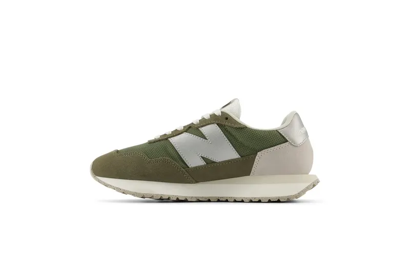 NEW BALANCE 237 “Brown 319 / METALLIC SILVER – 877 C P” (WS237MSW)