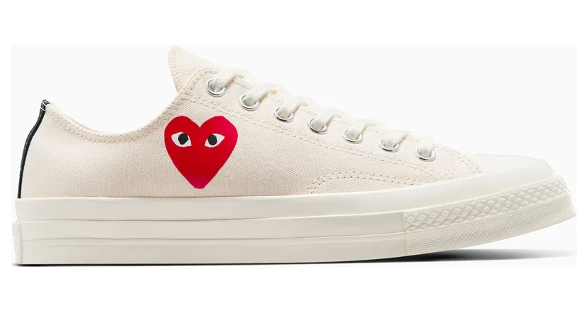 Converse PLAY Comme des Garçons Single Heart Chuck 70 Milk/Black/Red (A08805C)