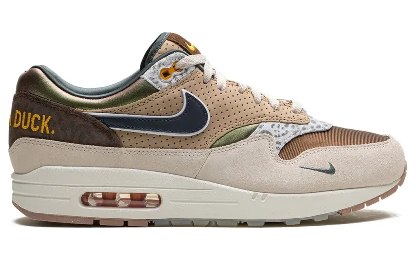 nike-air-max HQ2640