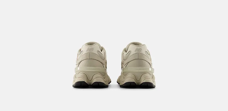 New Balance 9060 “Mono Shipyard”: eindelijk zwijgt de kleur (6)