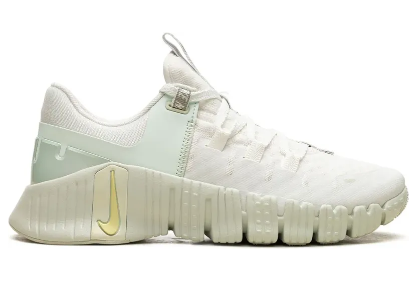 nike-free FJ1548