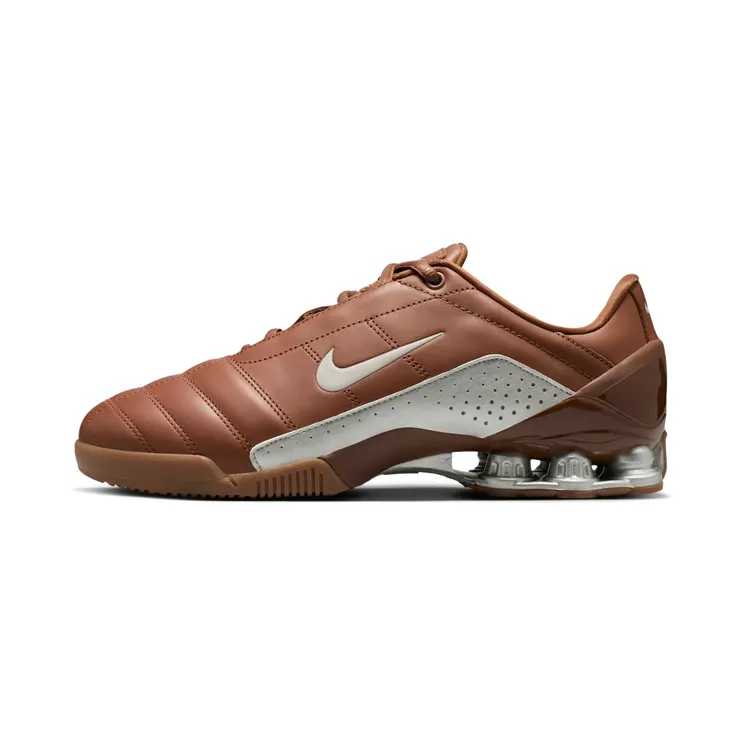 Nike Total 90 Shox Magia “Pecan / Metallic Silver” (IO9300-200)