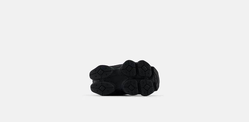New Balance 9060 TD “Black” (IV9060BB)