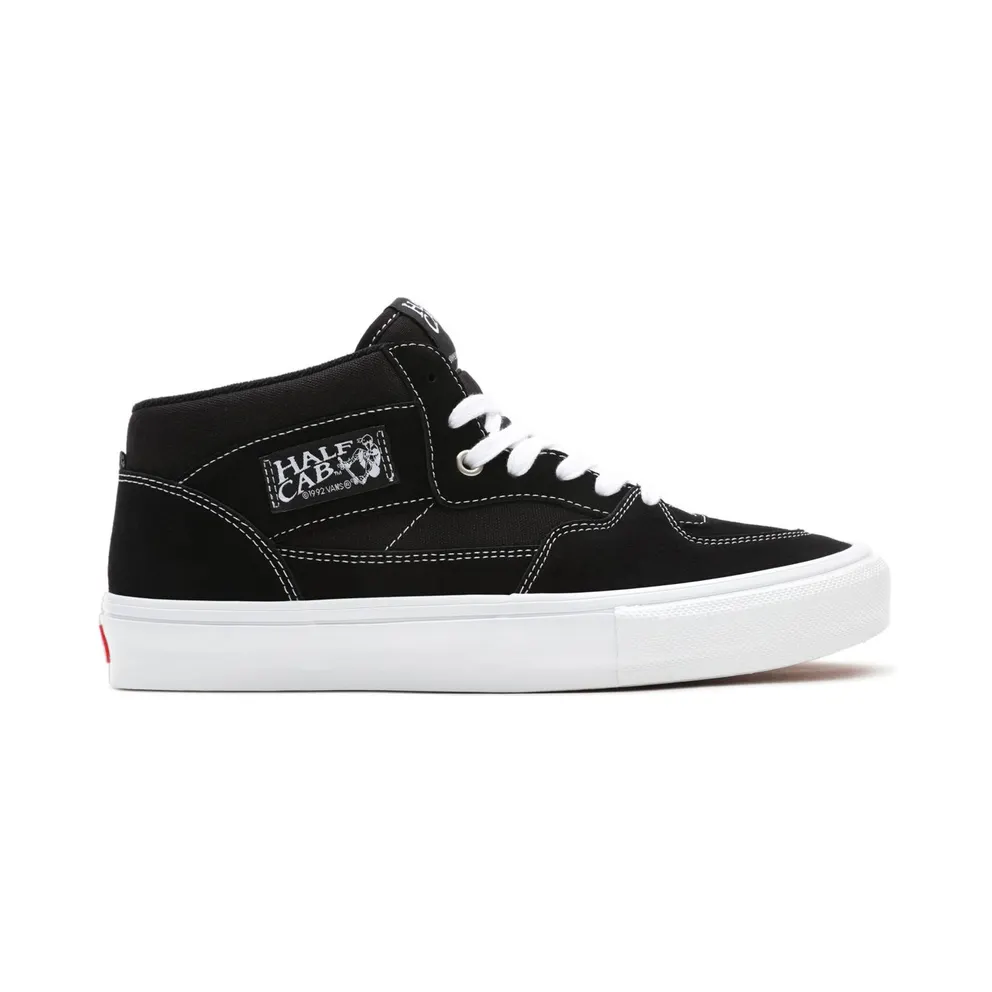 VANS Half Cab Skate Shoes Black (VN0A5FCDY28)