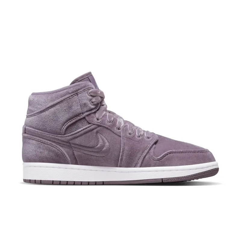 Air Jordan 1 Mid SE Purple (DQ8397-500)