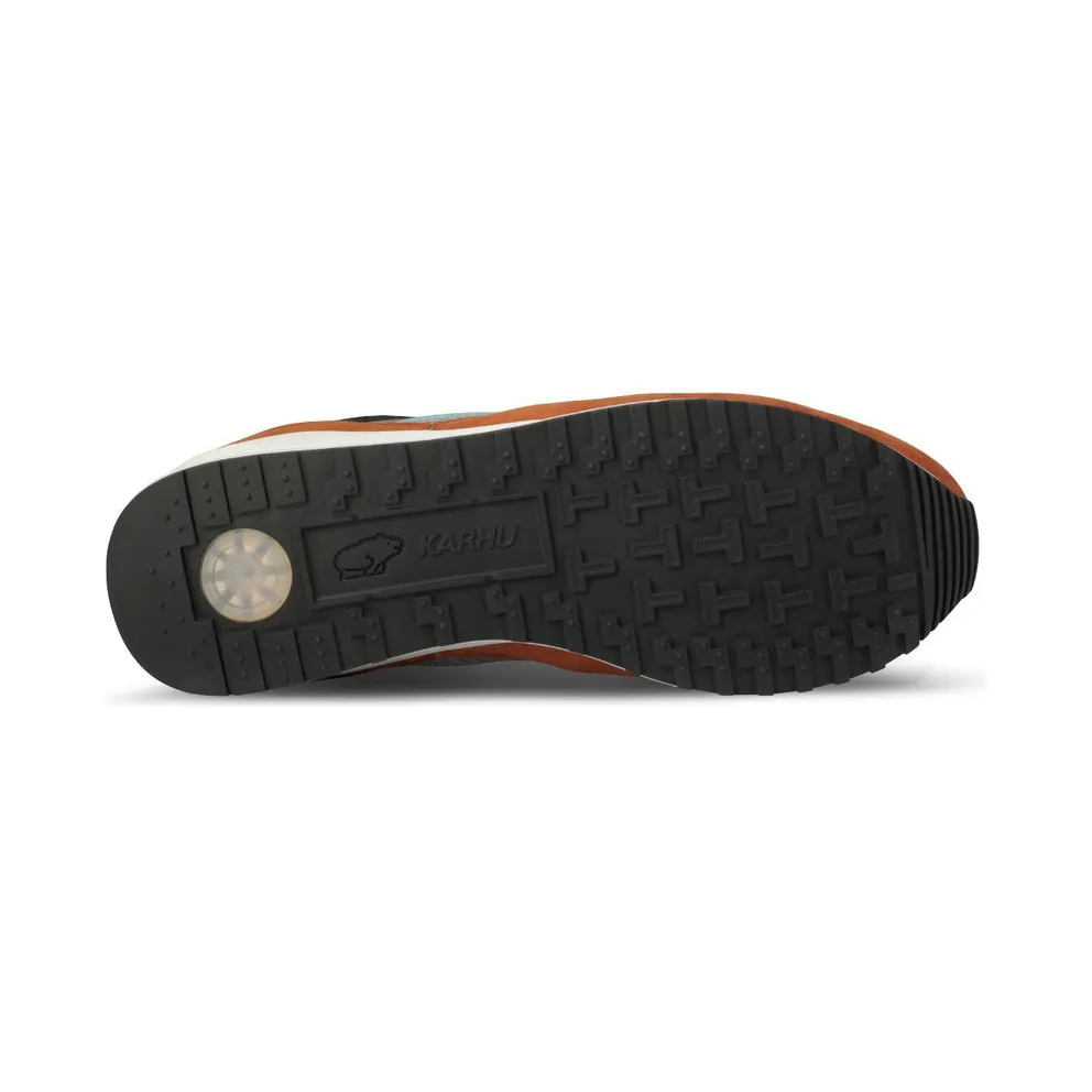 Karhu Synchron Classic Cinnamon Stick / Jet Black (F802654)