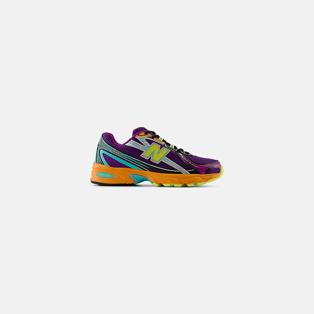new-balance-740 U740MC2