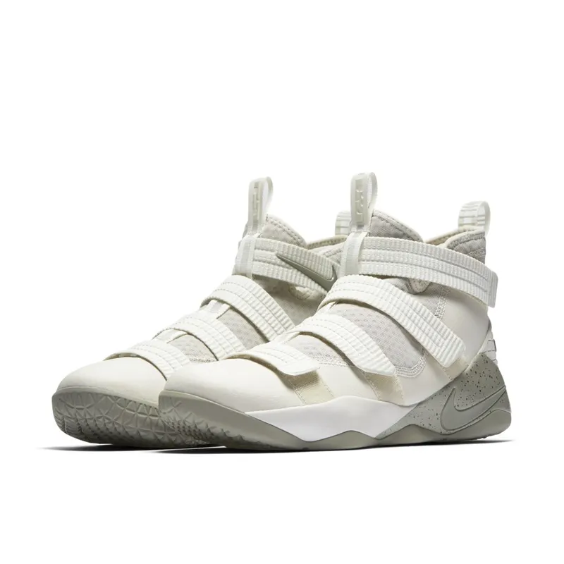Nike  LeBron Soldier Xi Sfg Light Bone/Dark Stucco-Black Light Bone/Dark Stucco-Black (897646-005)