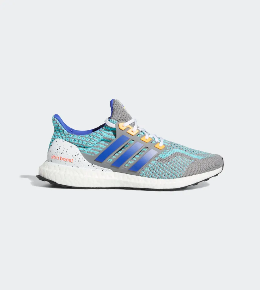 adidas Ultraboost 5.0 DNA Grey Three / Sonic Ink / Solar Gold (GV7715)