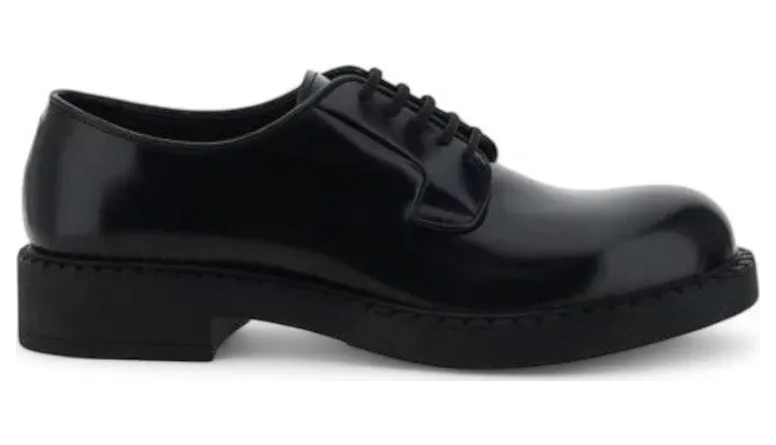 Prada Black Patent Leather Lace-up Shoes Black (2EE381055 F0002)