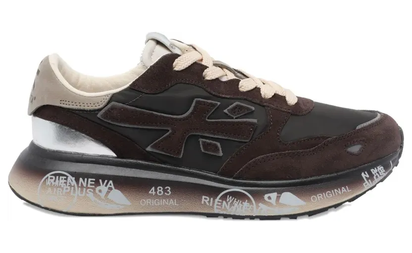 Premiata Laury mit Logo-Applikation – Brown (LAURYN7893)
