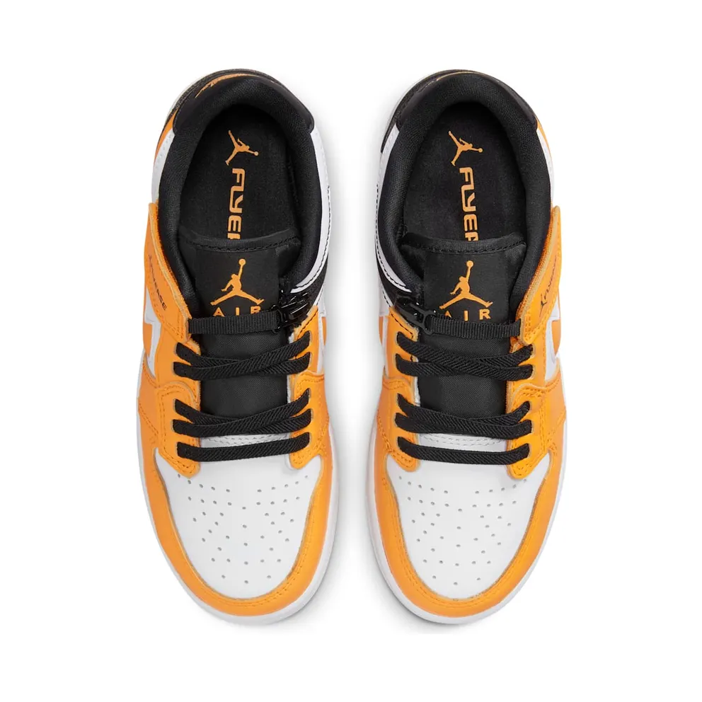 Air Jordan 1 Low FlyEase Older Kids’ White (DN4639-107)