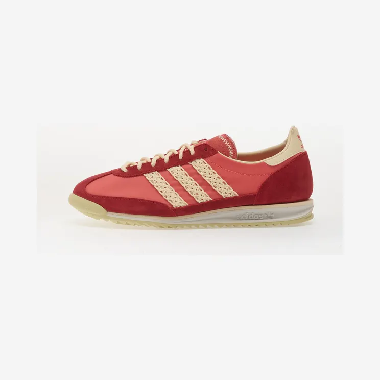 Adidas SL72 Preloved Scarlet / Warm Vanilla / Team Victory Red