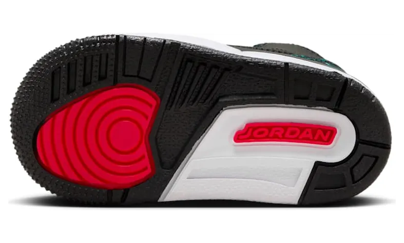 air-jordan-3 FV5439-001