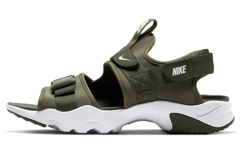 Nike Canyon Medium Olive