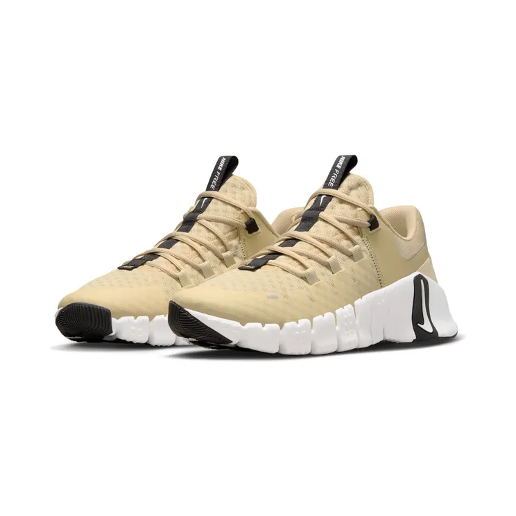 nike-metcon FN6616-701