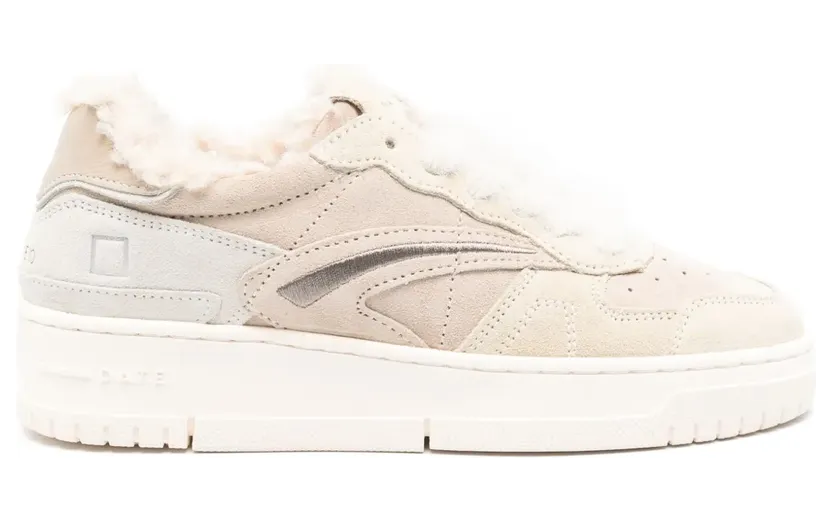 D.A.T.E. Sneakers mit Shearling-Einsatz – Nude (W431TPMN)