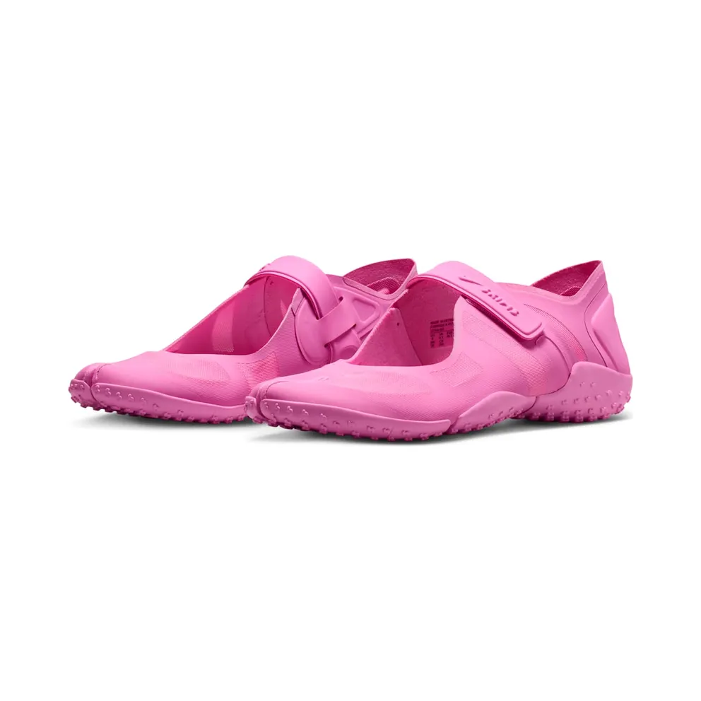 Skims x Nike Rift Mesh – “Psychic Pink / Psychic Pink / Psychic Pink” (IO7694-600)