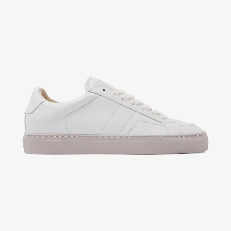Nubikk Jase Issy White (2104320030L)