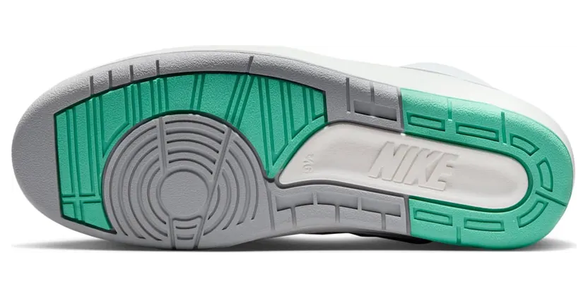 air-jordan-2 FN6755-100