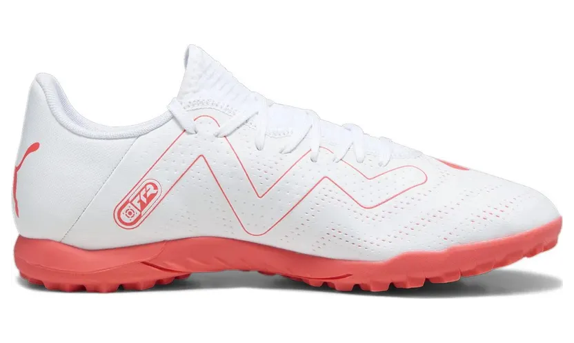 Puma Future Play TT Multinockenschuhe “White” (107381)