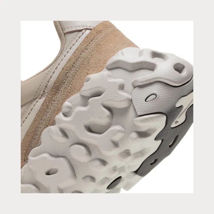 nike-overbreak DA9784-001