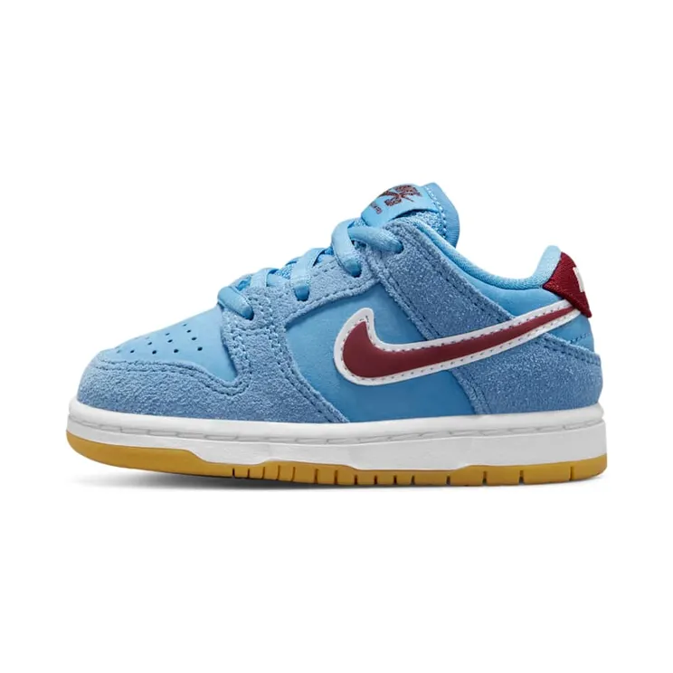 Nike SB Dunk Low Philadelphia Phillies (DN3673-400)