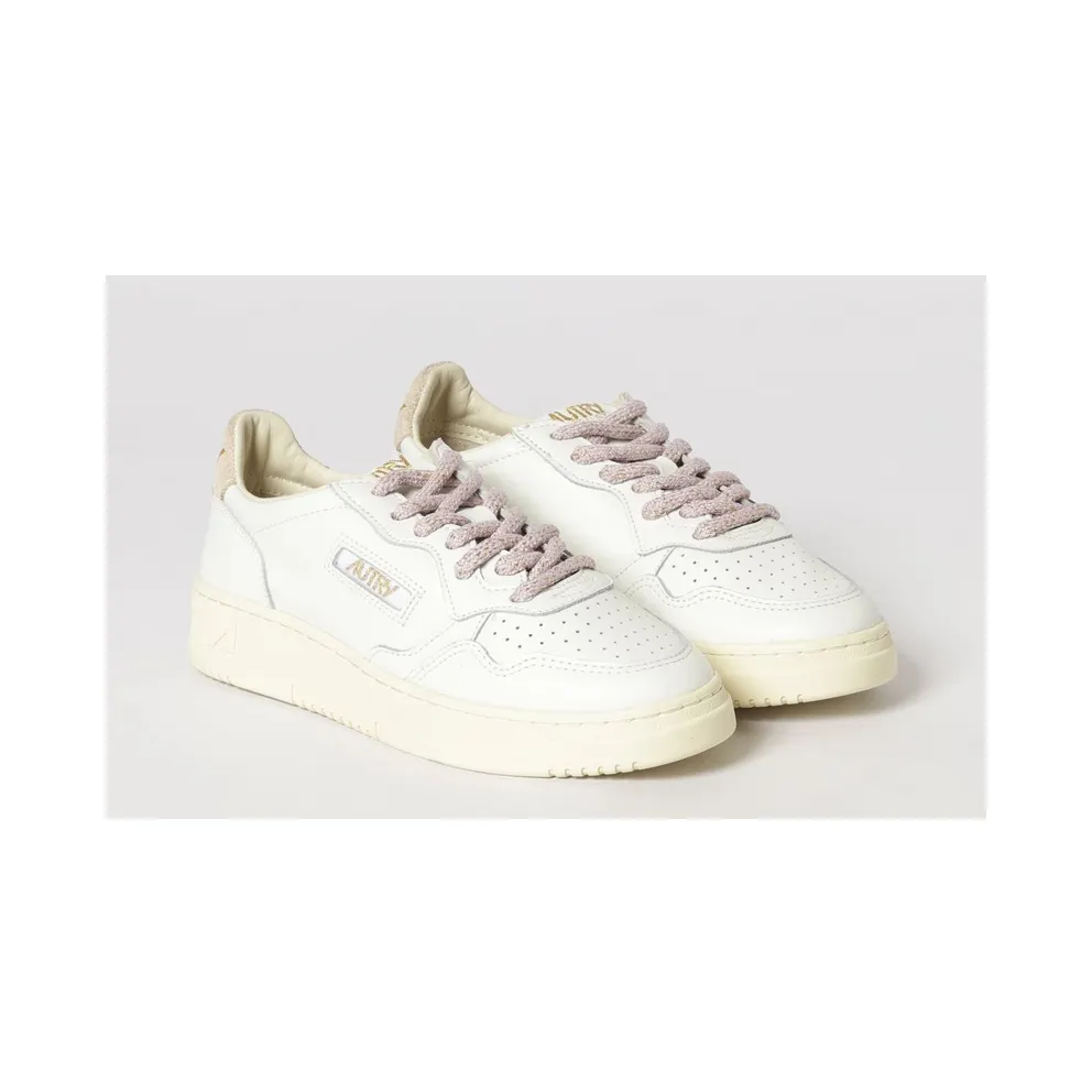 Autry Medalist Low Bicolor Leather Sneakers with Perforated Toe Yellow Cream (AULWSW04)
