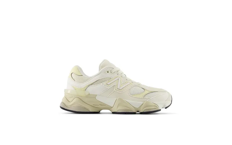 New Balance 9060 GS “Sea Salt Linen” (GC9060EK)