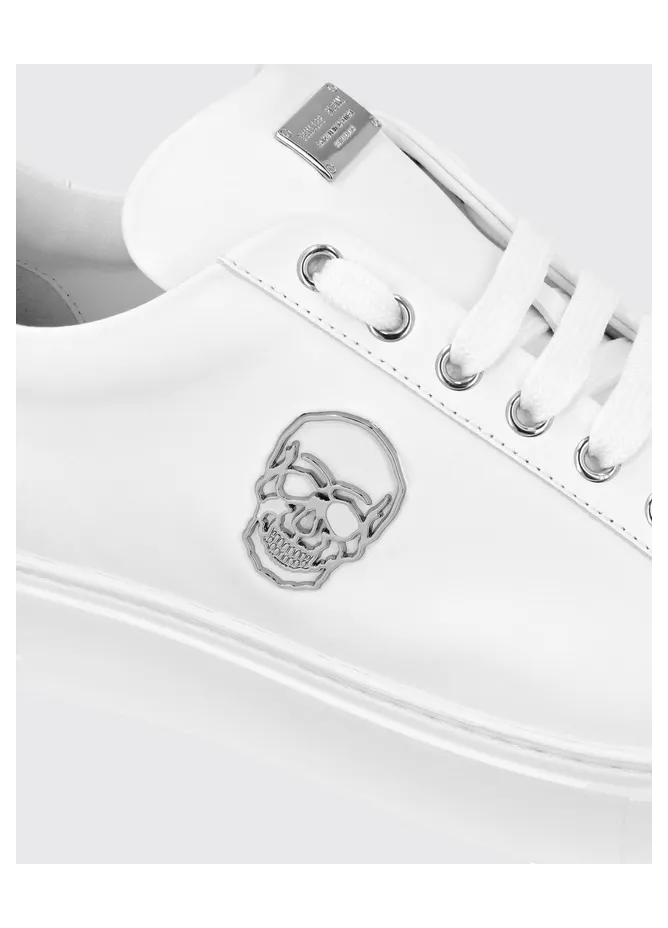 Philipp plein Skull Print Smooth Leather Low-Top Sneakers White (LADSUSC0789PLE005N01) (3)