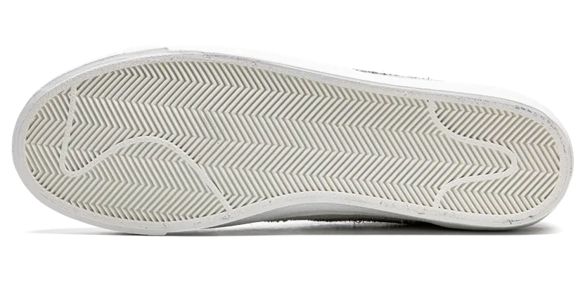 nike-blazer DM7582-100