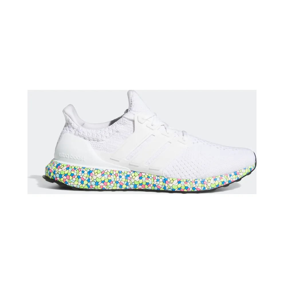 adidas Ultraboost 5.0 DNA Cloud White / Cloud White / Core Black (GY4525)
