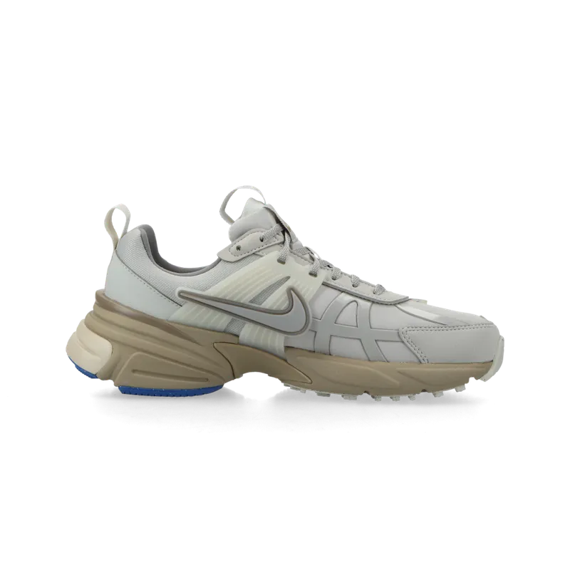 Nike V2K Run Gore-Tex (lt iron ore / light bone / khaki) – FZ2622-002