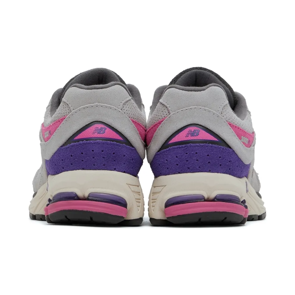 New Balance New Balance Grey/Purple (M2002RWB)