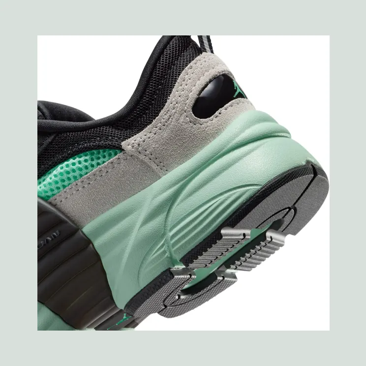 air-jordan-trunner II6531-004