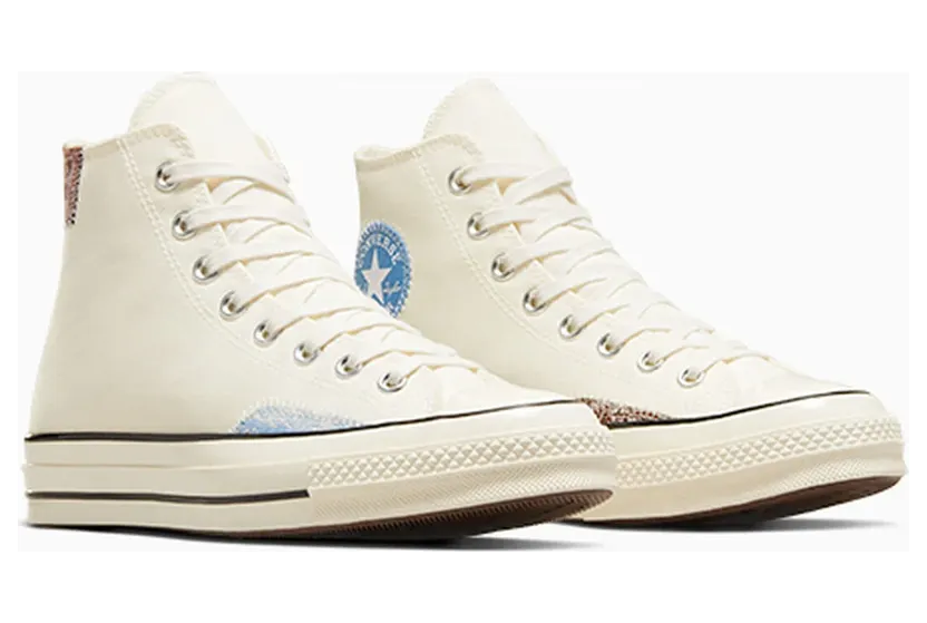 converse-chuck-taylor-all-star A04500C