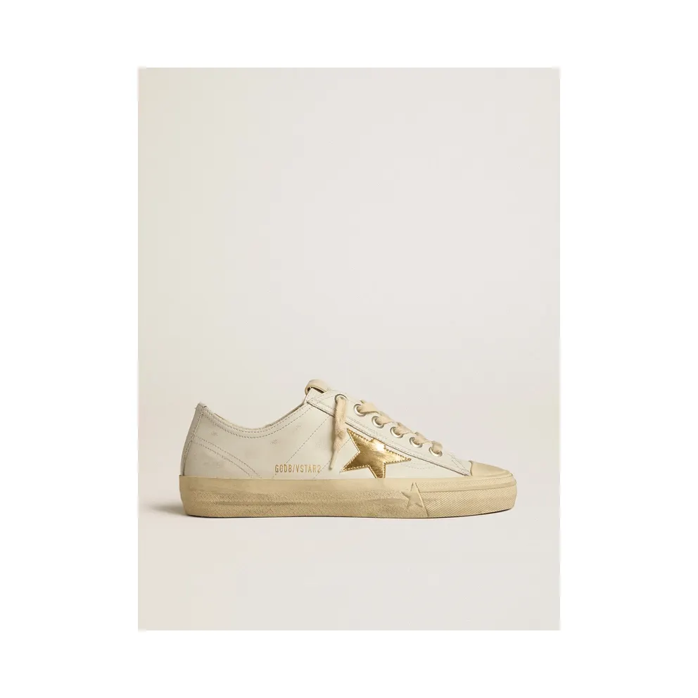 Golden Goose V-Star In White Leather With Gold Metallic Leather Star (GWF00129.F005292.10272)