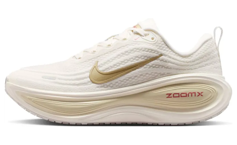 Nike Vomero Plus “Sail Metallic Gold Grain” (HV8154-109)