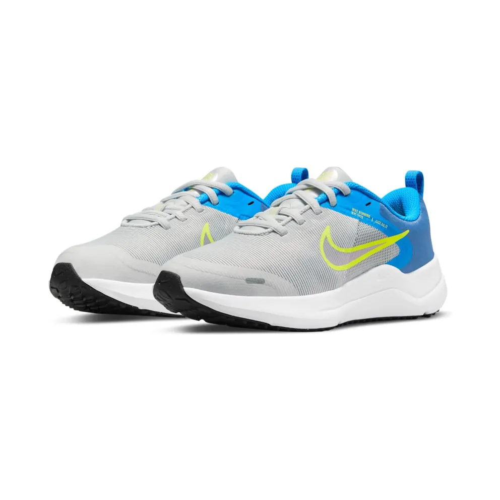 Nike Downshifter 12 Older Kids’ Road Running Grey (DM4194-004)