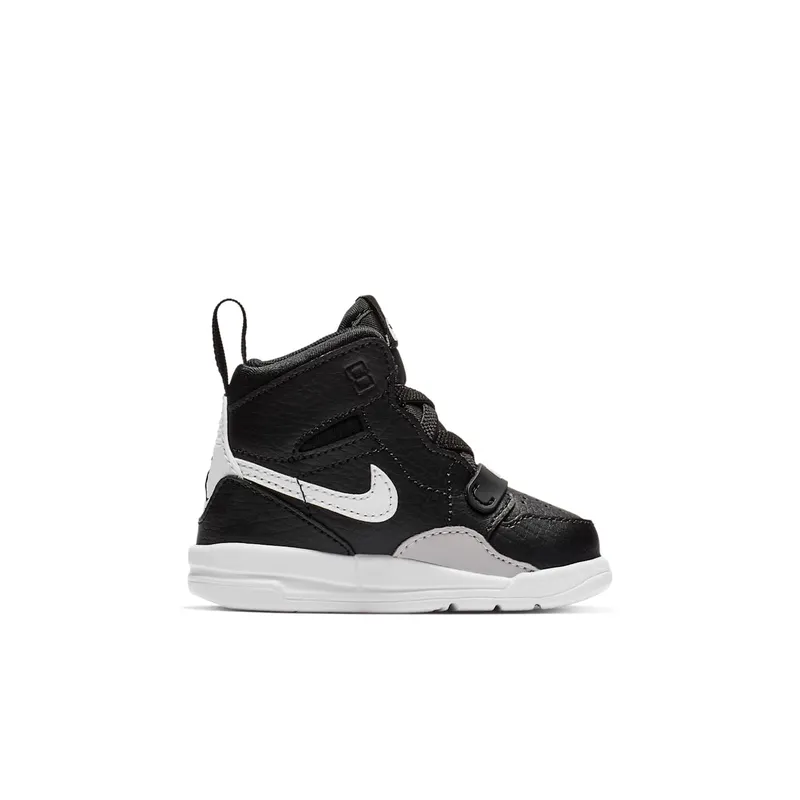 Jordan Legacy 312 Black White (AT4055-001)