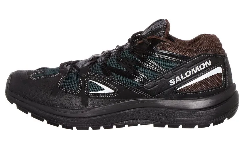 and-wander-sneaker 5742278181-010