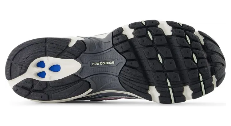 new-balance-740 U740YG2