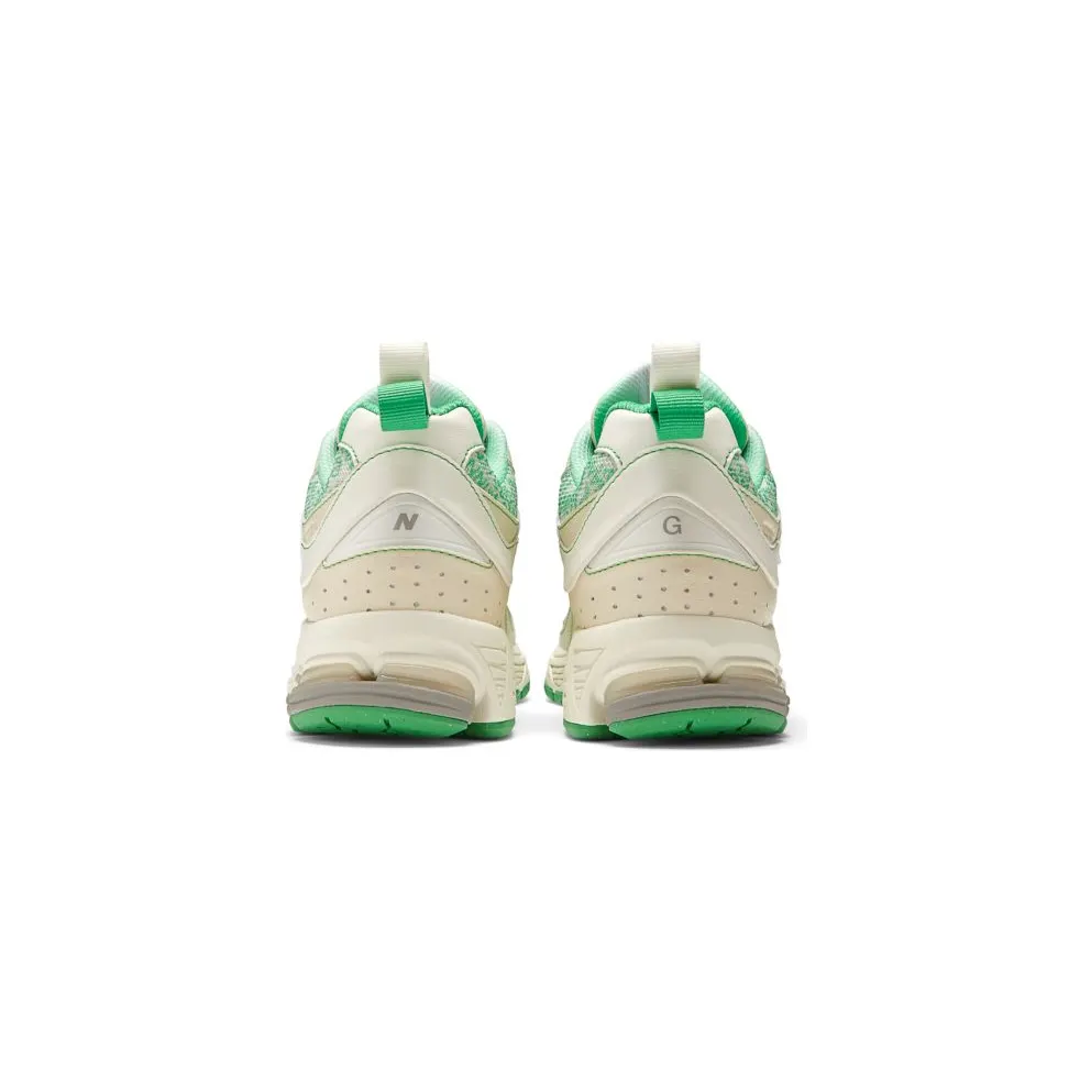 New Balance 2002R GANNI Turtledove – “Cream / Green” (M2002RGC)
