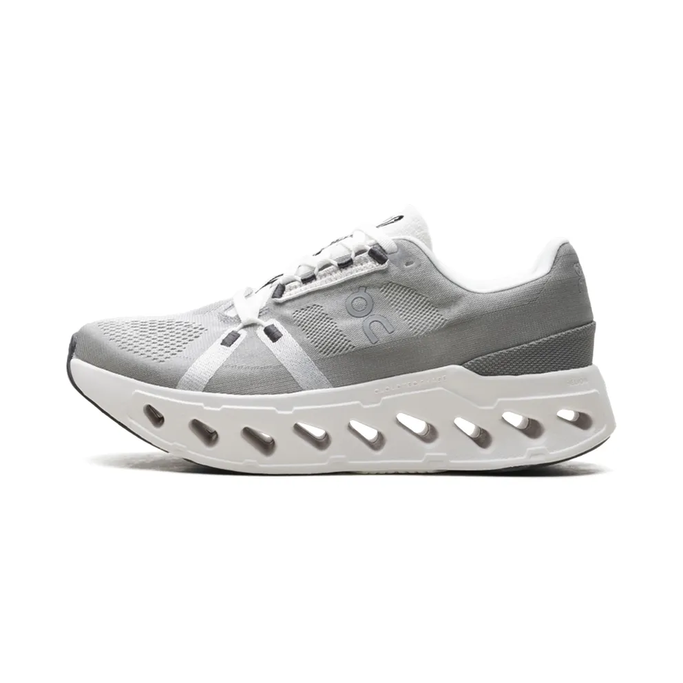 On Cloudeclipse M (alloy / white) – 3MD30092547