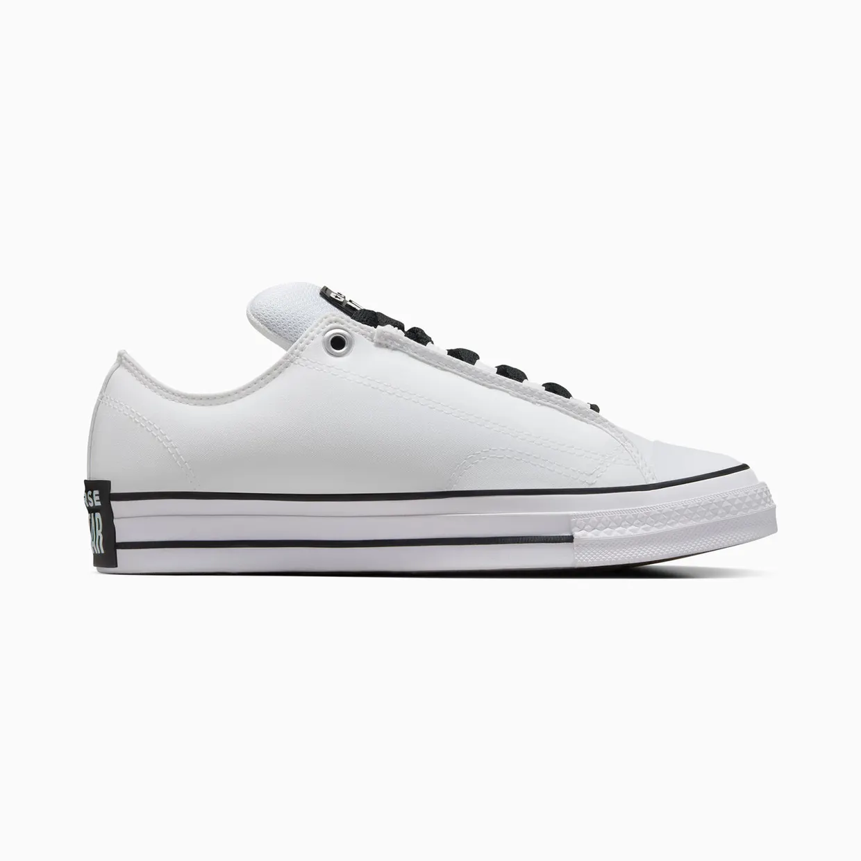 converse-chuck-taylor-all-star A14722C