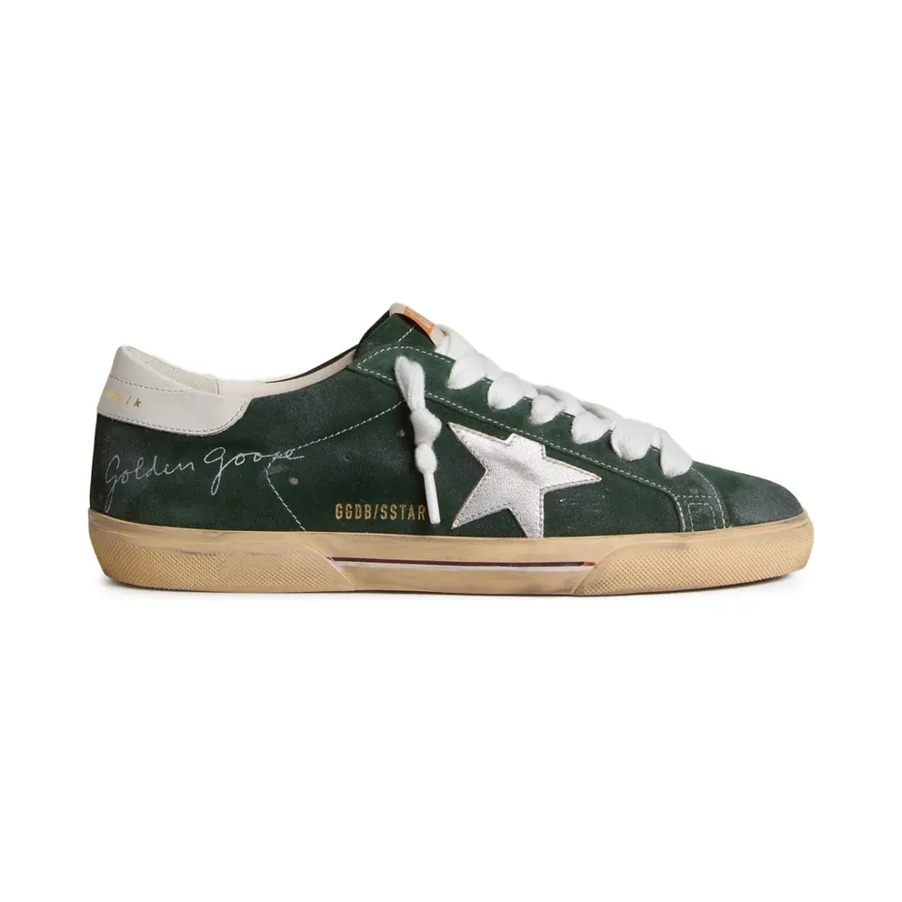 Golden Goose Super-Star aus grünem Wildleder mit silberfarbenem Metallic-Lederstern und Fersenlasche (GMF01015F007890)