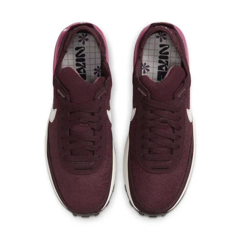 Nike Waffle One SE Red (DQ5141-600)