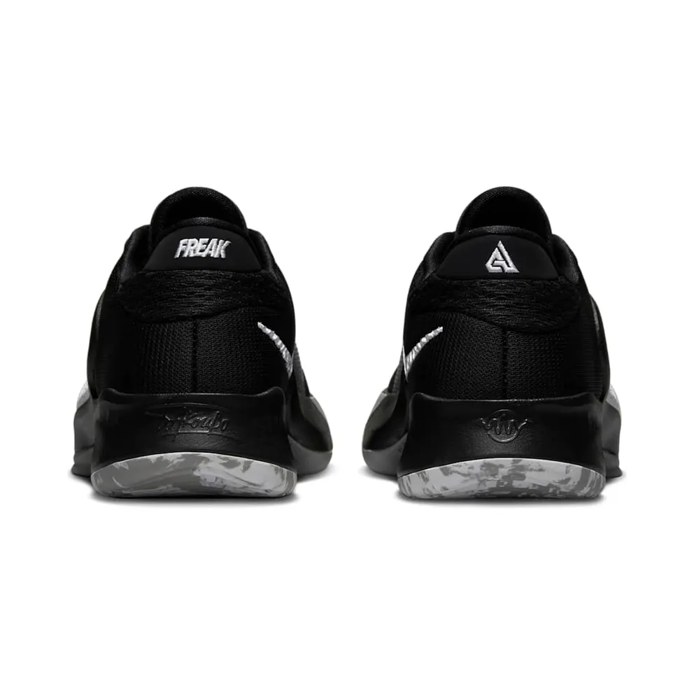 Freak 4 Older Kids’ Basketball Black (DQ0553-001)