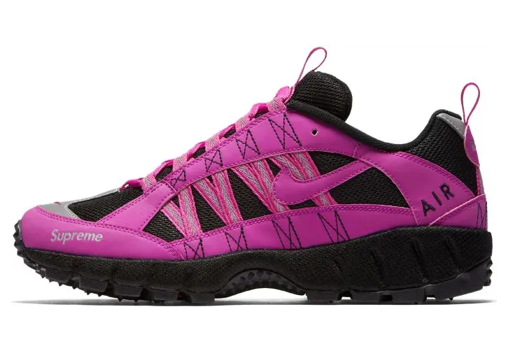 Nike Air Humara 17 Supreme Fire Pink